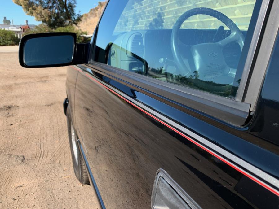 Детали экстерьера Chevrolet Tahoe Limited (GMT840) 2000 года  (фото 58 из 233)